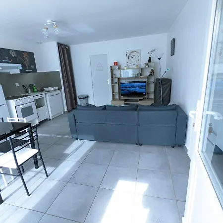 Appartamento Bel T2 Climatisé Avec Piscine Poitiers-futuroscope-creps De Poitiers *