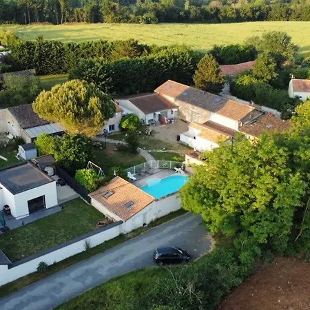 Appartamento Bel T2 Climatisé Avec Piscine Poitiers-futuroscope-creps De Poitiers *